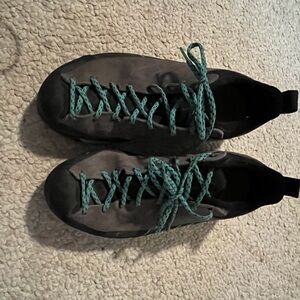 Scarpa approach Shoes with Teal Accents